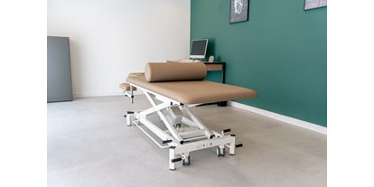 Physiotherapeut - Therapieform: medizinische Massage - Therapie & Training