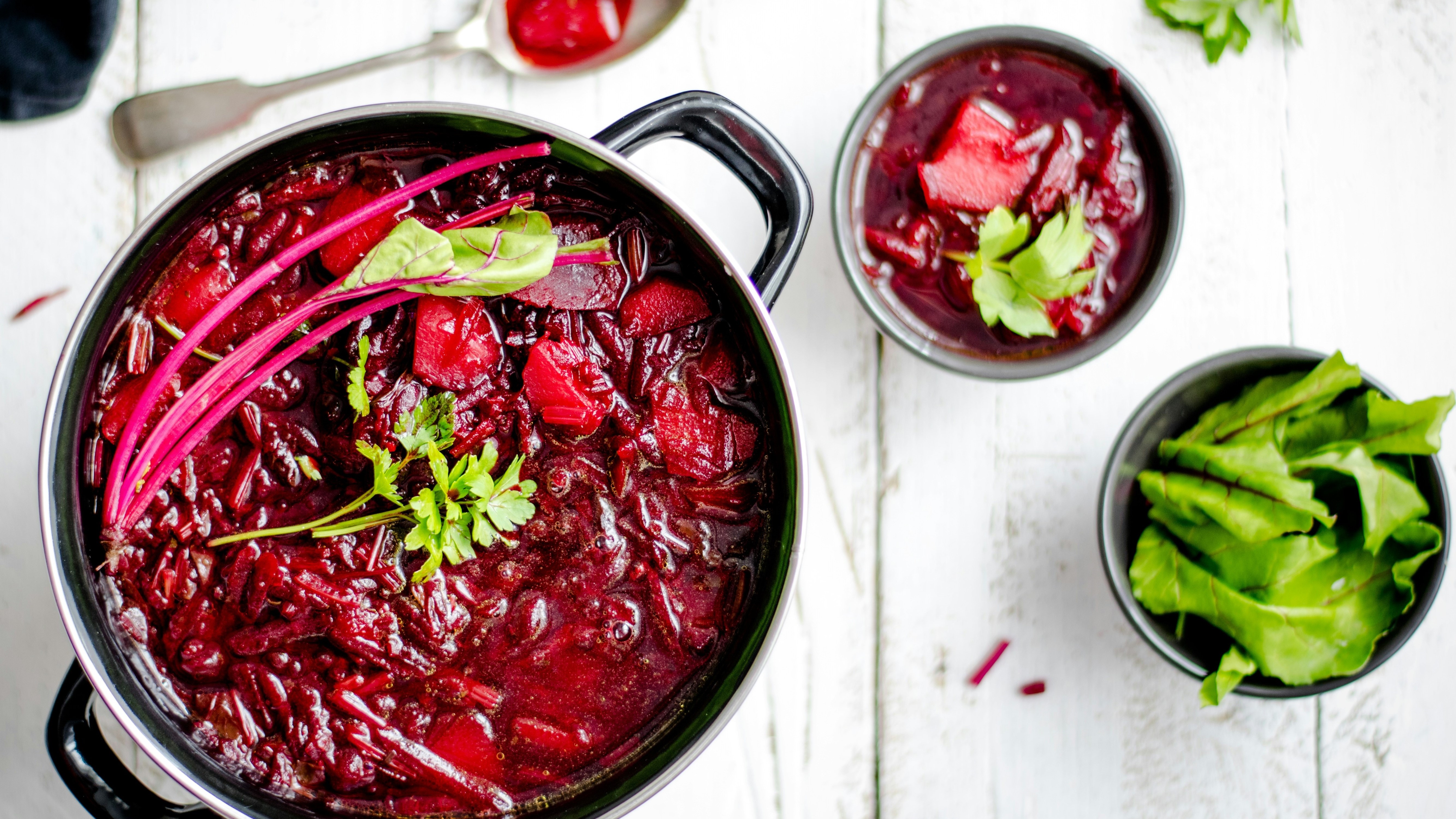 Foods that help against sore muscles: beetroot