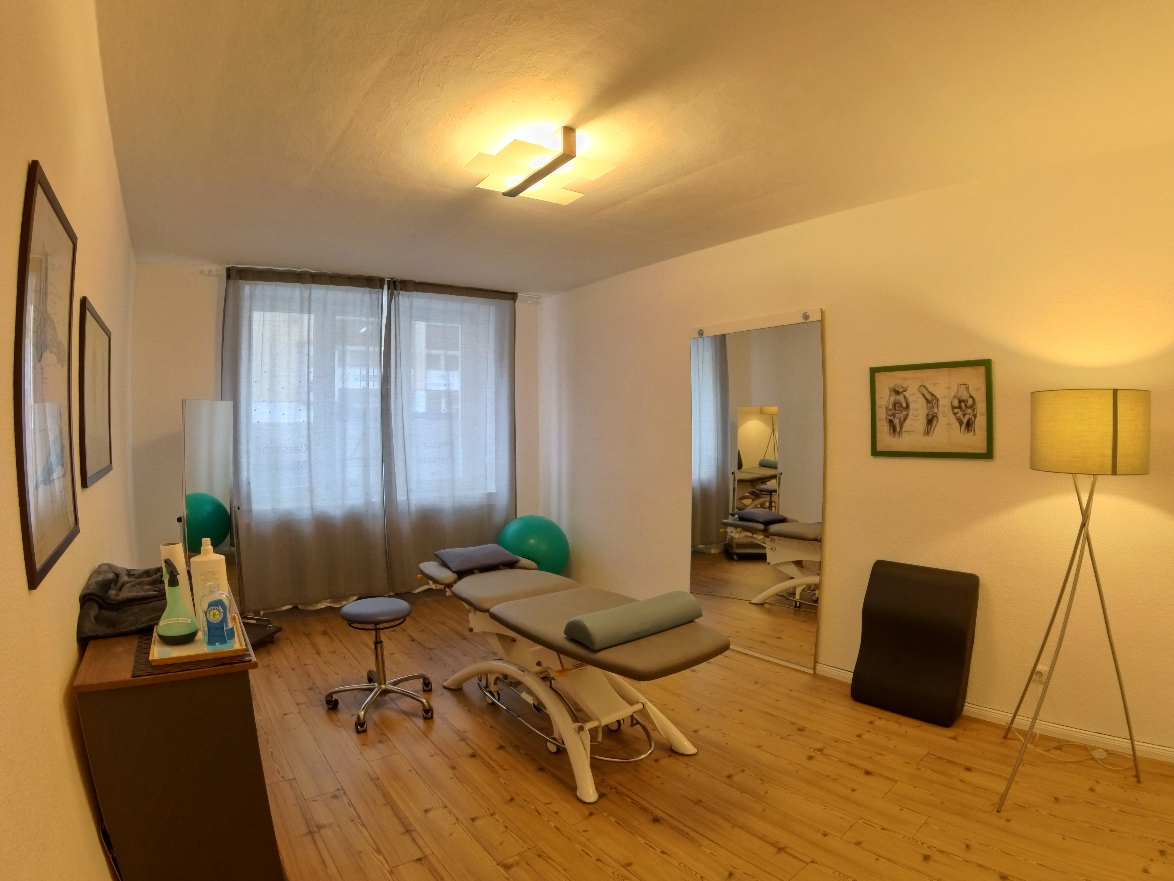 Physiotherapeut: Praxis ThemaMensch