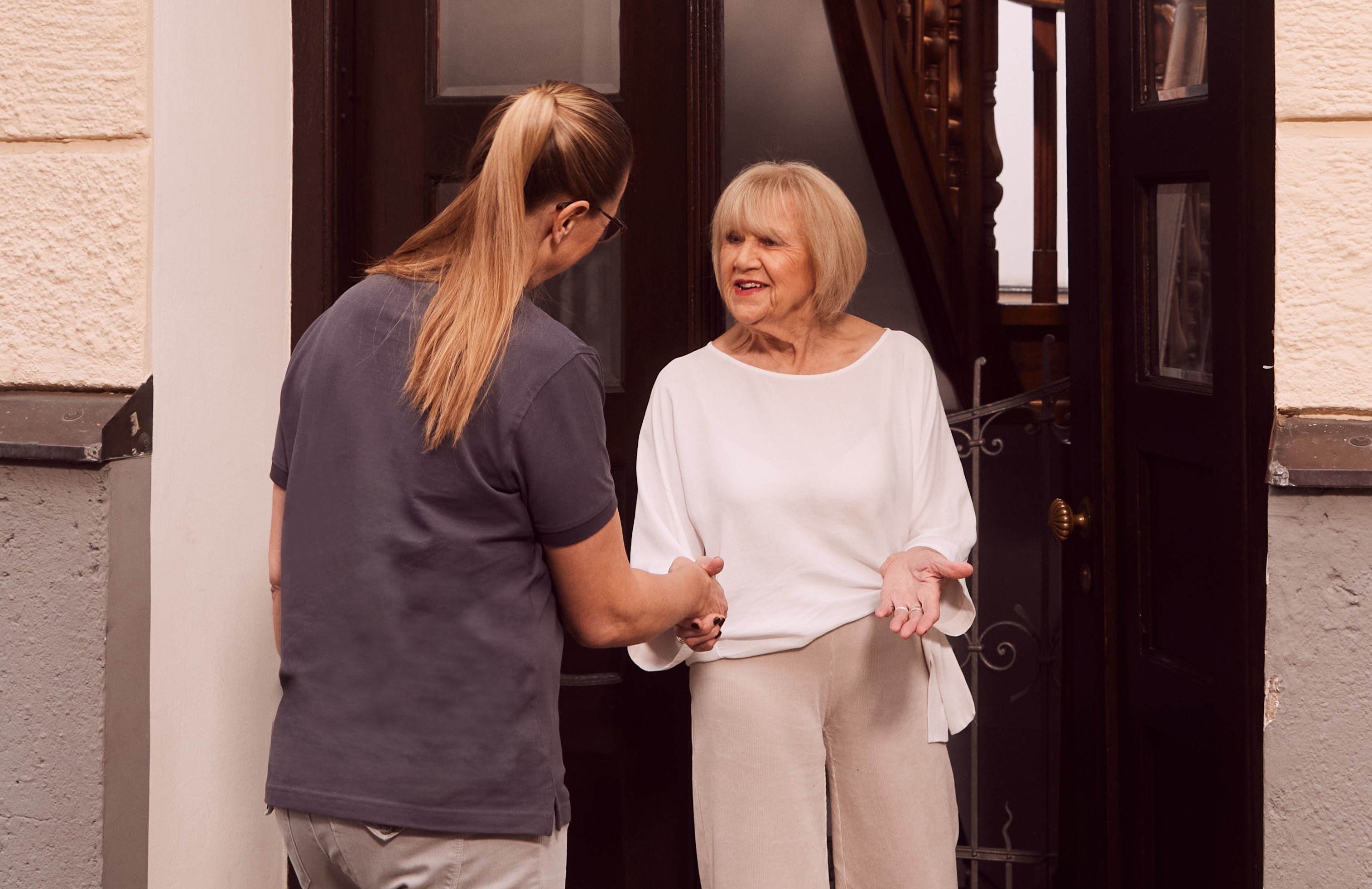 physical therapy - Physiotherapie Hausbesuch - PhysioStich - Privatpraxis für Physiotherapie zu Hause