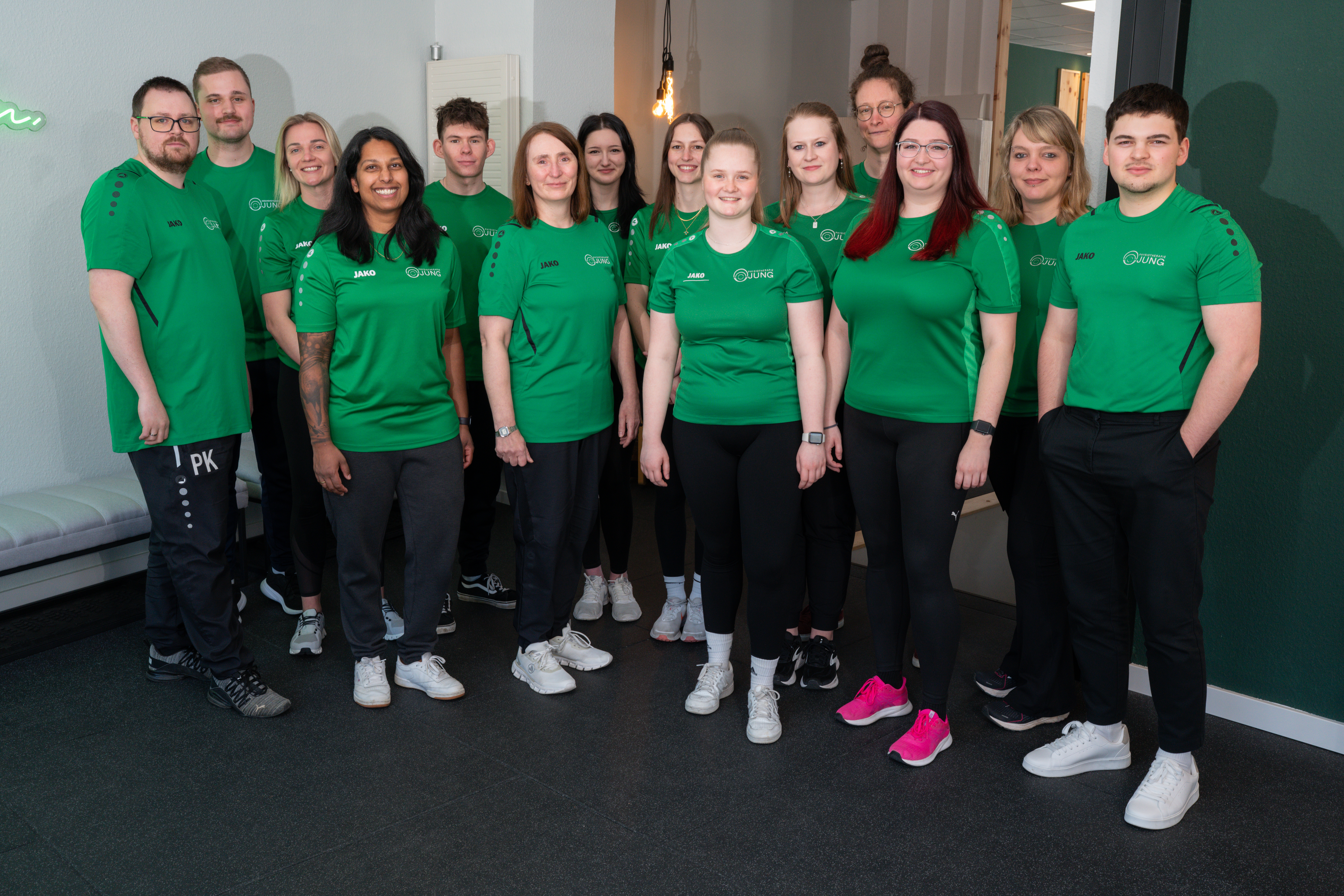 Physiotherapie - Gesundheitszentrum Jung Olpe Team - Gesundheitszentrum Jung