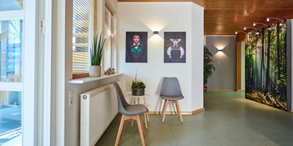 Physiotherapeut - Krankenkassen: private Krankenkasse - Bad Bellingen - Wartebereich - Physiowerk Hörger