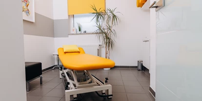 Physiotherapeut - Krankenkassen: private Krankenkasse - Diedorf (Landkreis Augsburg) - Behandlungsraum - physio-TERRA Praxis für Physiotherapie & Osteopathie