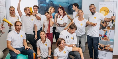 Physiotherapist - Therapieform: medizinische Massage - Region Augsburg - Team - physio-TERRA Praxis für Physiotherapie & Osteopathie