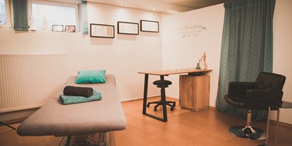 Physiotherapist - Therapieform: Massage - Behandlungsraum - Physio Ulrike Klima