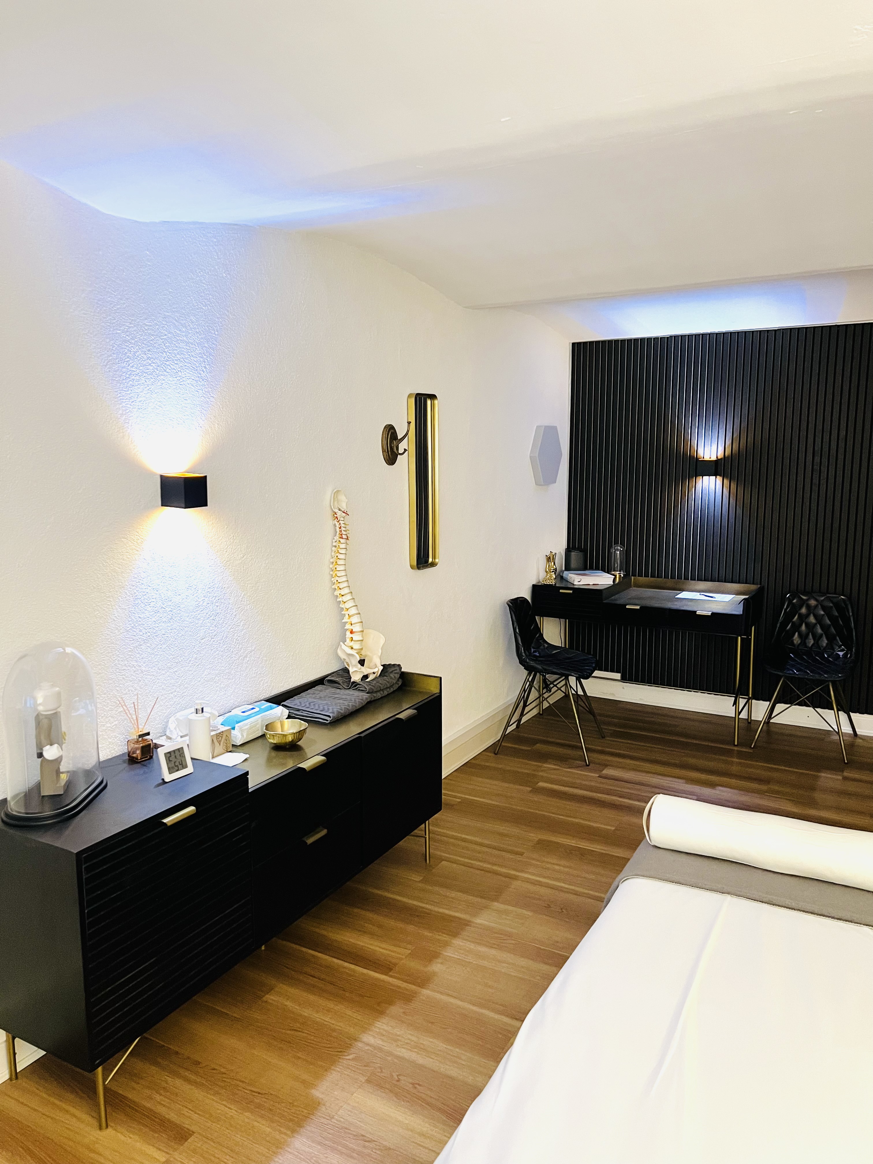 Physiotherapeut - Krankenkassen: private Krankenkasse - Behandlungsraum Marcus Koller - Marcus Koller - Physiotherapie und Heilpraktik in Rotherbaum