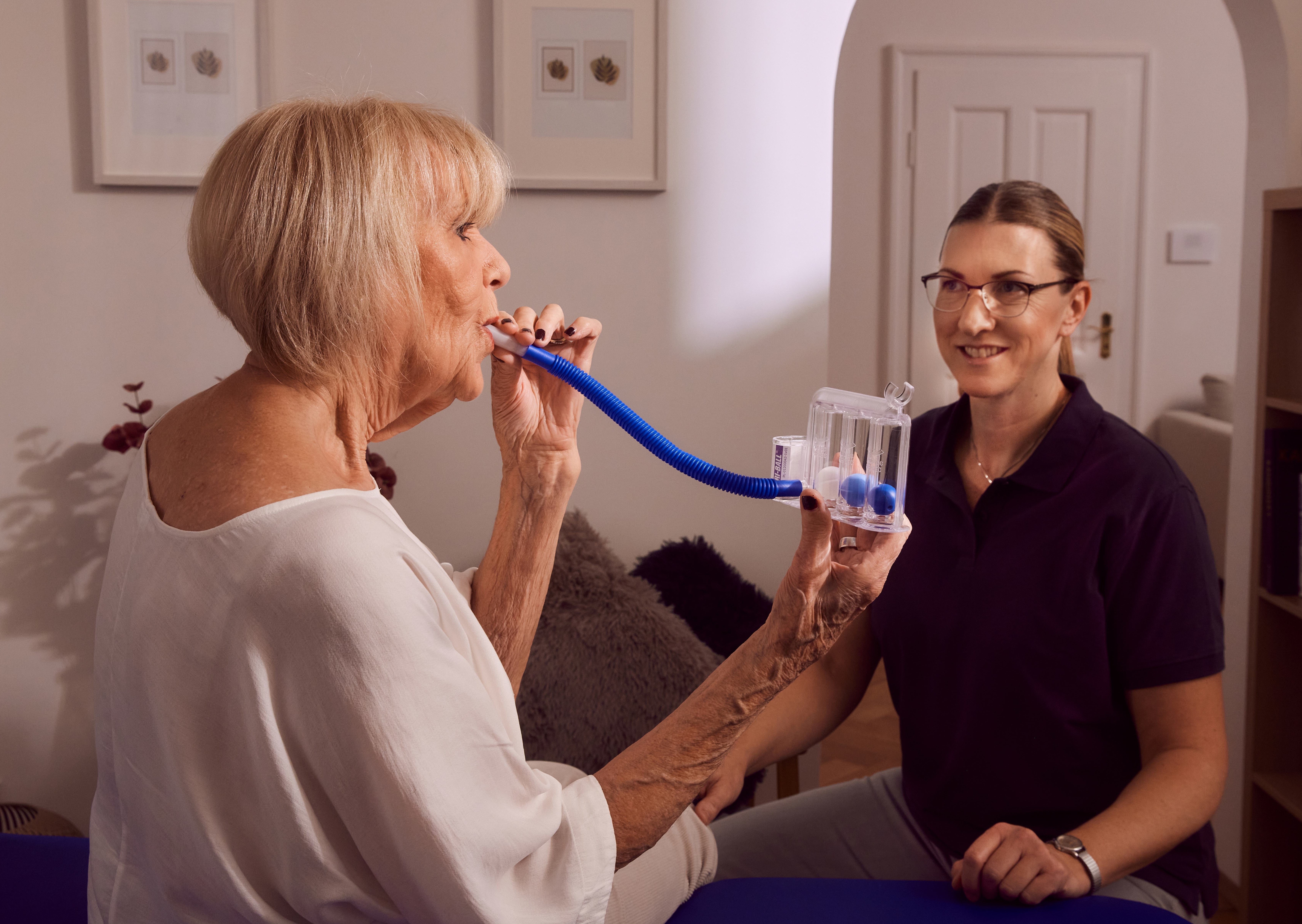 Physiotherapeut - Hamburg - Atemtherapie zu Hause - PhysioStich - Privatpraxis für Physiotherapie zu Hause