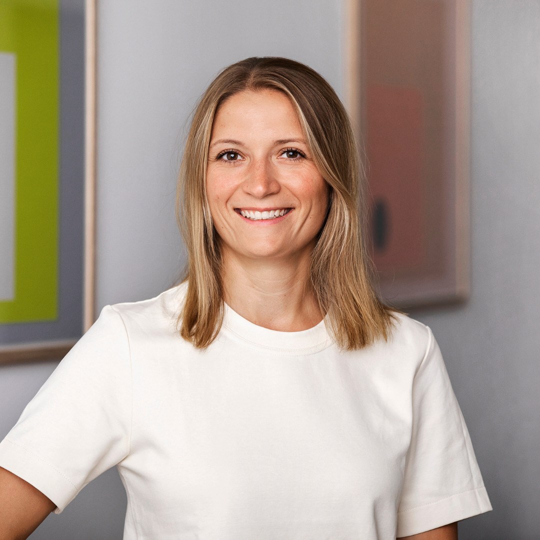 Physiotherapie Gesine Kreutzkamp Team Members Laura high rises