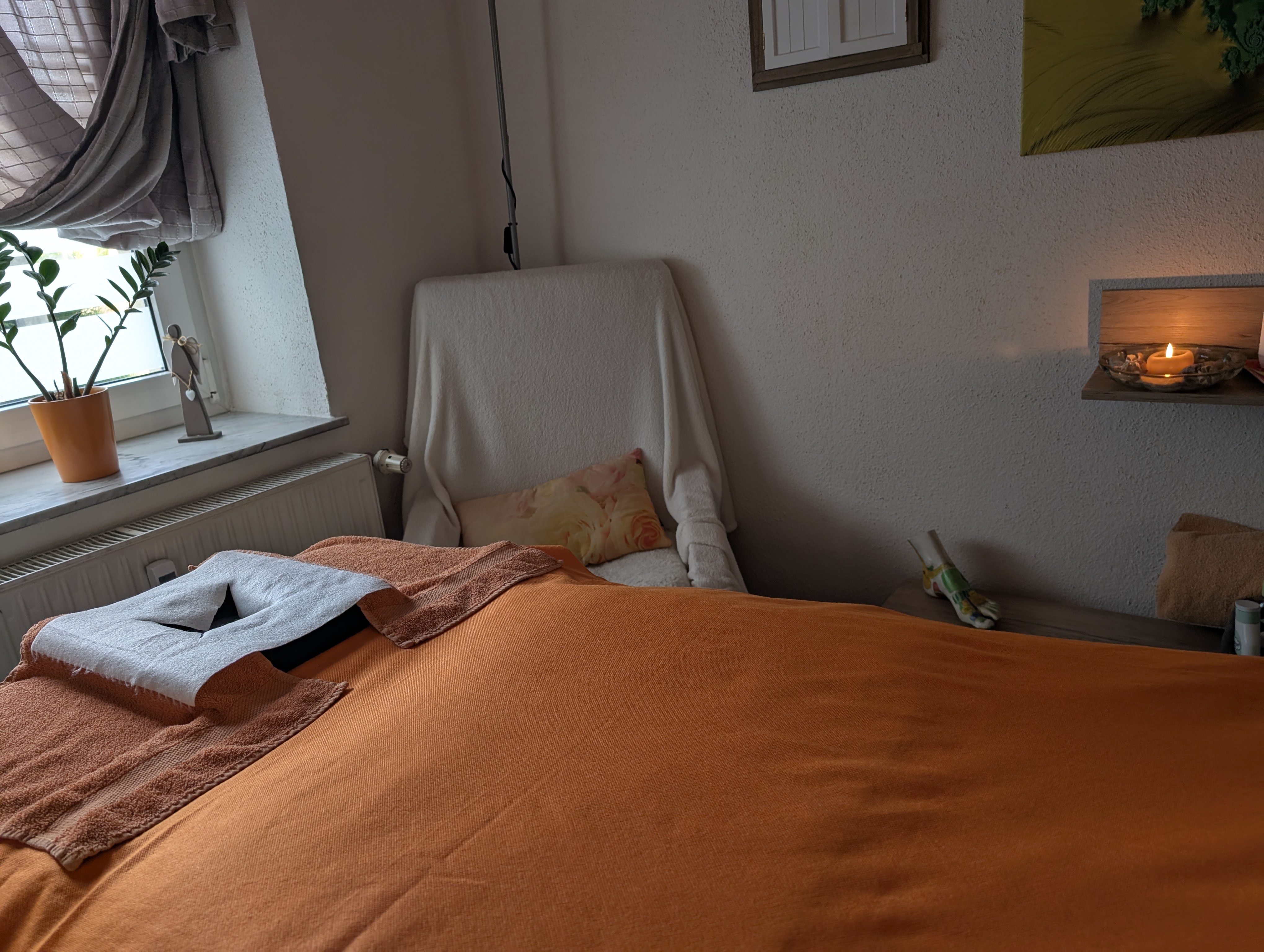 Physiotherapeut - Leipzig - Behandlungsraum  - Heilpraxis für Physiotherapie Heike Amthor 