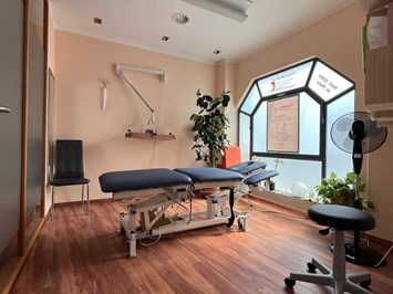 PhysioMedi - Praxis für Physiotherapie und Meditation  Premises Therapy Room 1