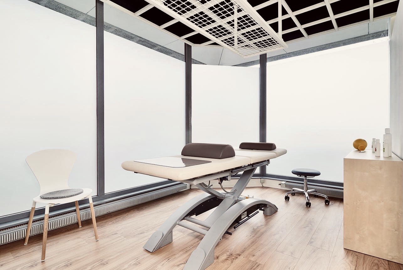 Gesundheitszentrum Jung Room size 