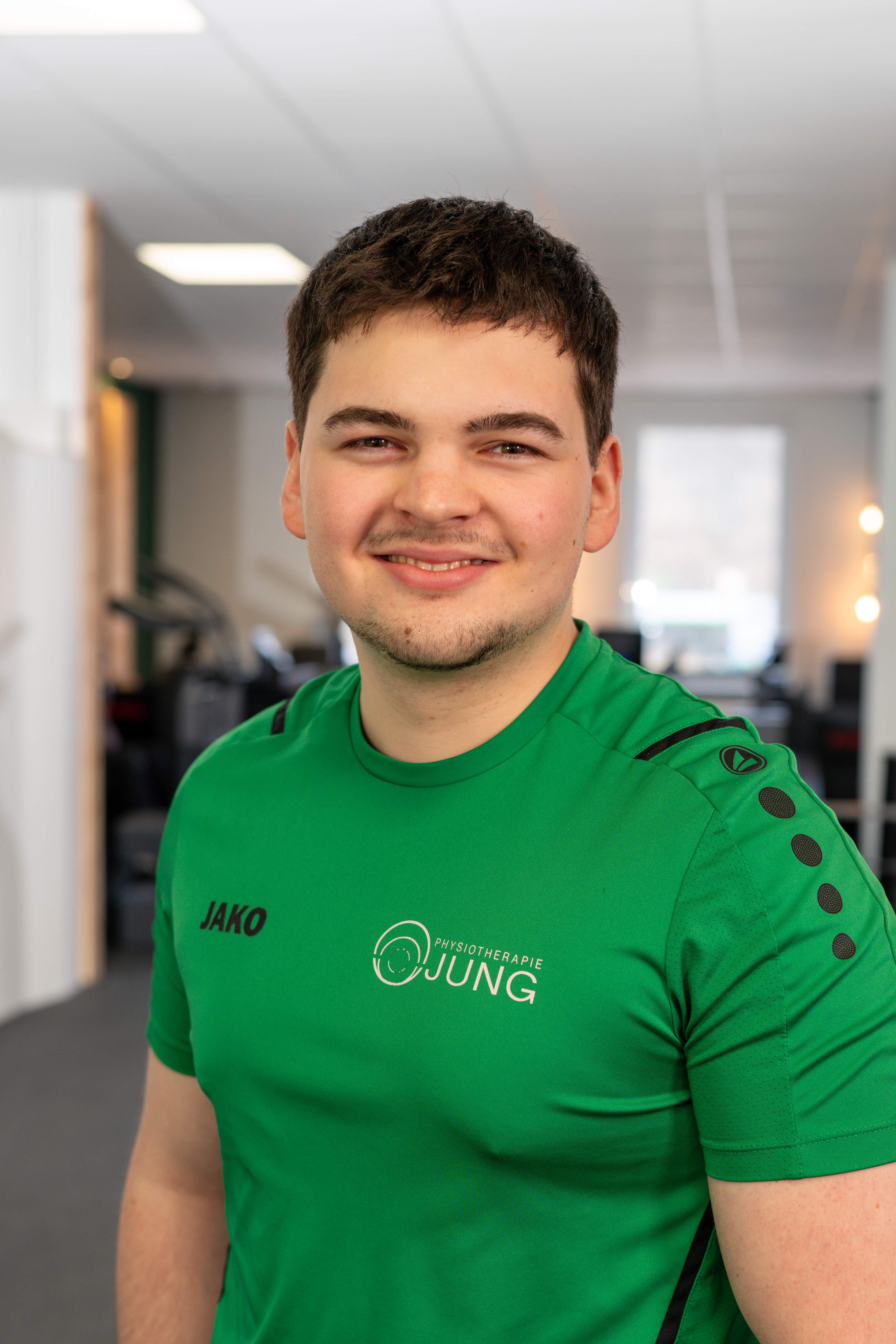 Gesundheitszentrum Jung Team Members Elias Krestel